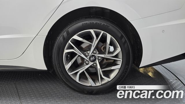 Hyundai Sonata (DN8) 2.0 Premium Plus 2022 — фото 21