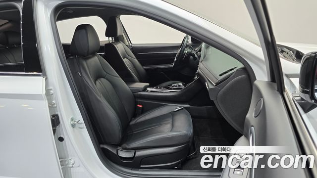 Hyundai Sonata (DN8) 2.0 Premium Plus 2022 — фото 26