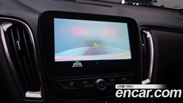 Chevrolet Malibu 1.3 Turbo LT Deluxe 2020 — фото 19