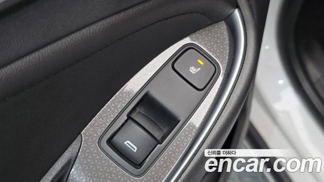 Chevrolet Malibu 1.3 Turbo LT Deluxe 2020 — фото 28