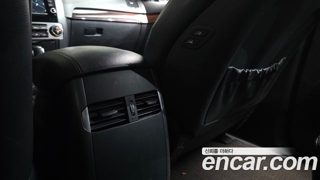 Kia Mohave Diesel 3.0 4WD President 2017 — фото 31