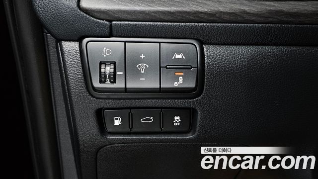 Kia K7 Premier 2.5 GDI Noblesse 2020 — фото 18