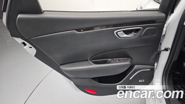 Renault Korea SM6 2.0 LPe RE (Disabled) 2016 — фото 25