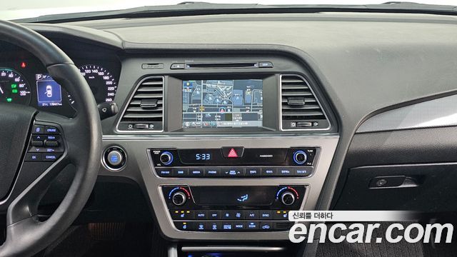 Hyundai Sonata Hybrid (LF) 2.0 HEV Modern 2016 — фото 14