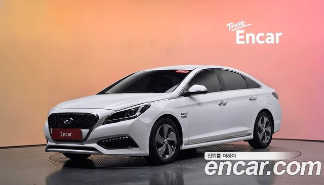 Hyundai Sonata Hybrid (LF) 2.0 HEV Modern
