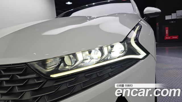 Kia K5 Hybrid (III) Noblesse 2020 — фото 22