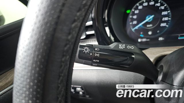 Kia K5 Hybrid (III) Noblesse 2020 — фото 29