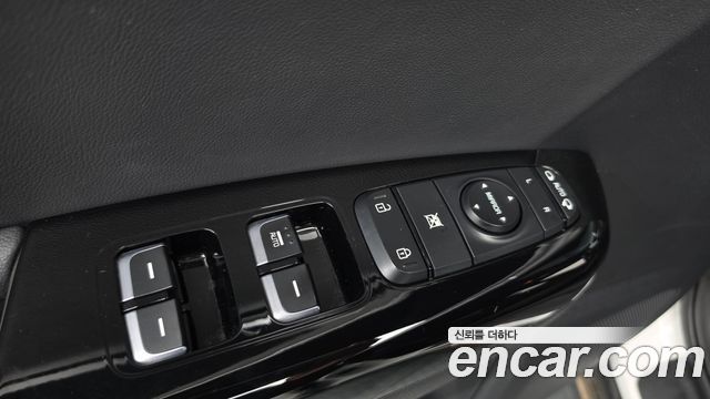 Kia Sportage The Bold Diesel 2.0 2WD Inteligent 2019 — фото 29