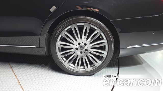 Mercedes-Benz S-Class (W222) S560L 4MATIC 2019 — фото 21
