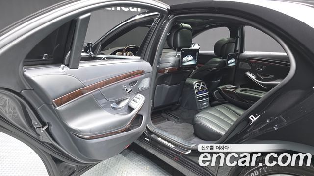 Mercedes-Benz S-Class (W222) S560L 4MATIC 2019 — фото 26