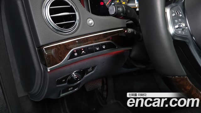 Mercedes-Benz S-Class (W222) S560L 4MATIC 2019 — фото 29