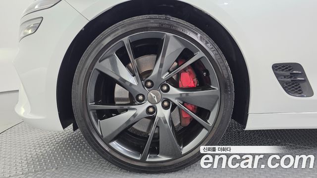 Genesis G70 Gasoline 2.0T 4WD 2021 — фото 5