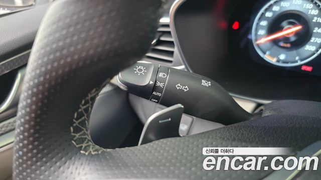 Genesis G70 Gasoline 2.0T 4WD 2021 — фото 29