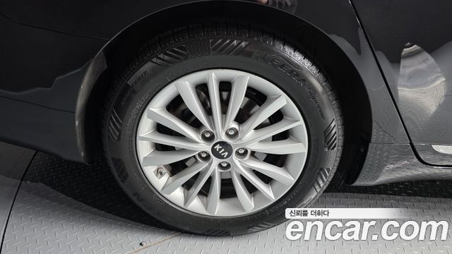 Kia K7 Premier 3.0 LPI Trendy(Rented Car) 2020 — фото 5