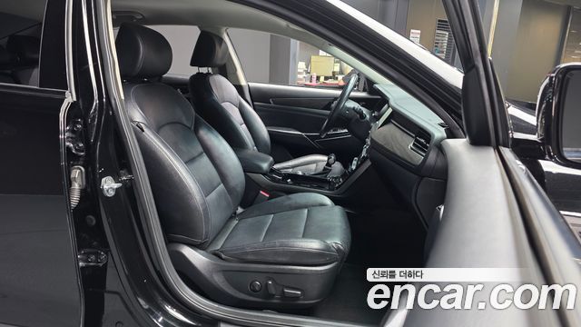 Kia K7 Premier 3.0 LPI Trendy(Rented Car) 2020 — фото 11