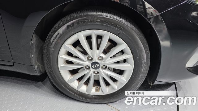 Kia K7 Premier 3.0 LPI Trendy(Rented Car) 2020 — фото 21