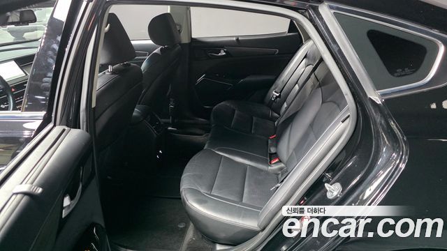 Kia K7 Premier 3.0 LPI Trendy(Rented Car) 2020 — фото 26