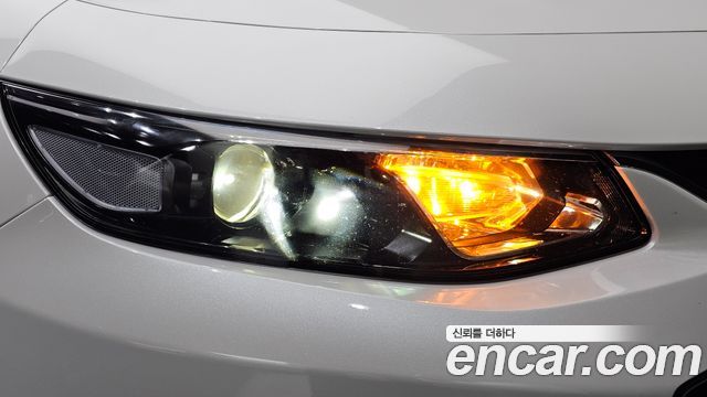 Chevrolet Malibu 2.0 Turbo LTZ Premium 2017 — фото 22