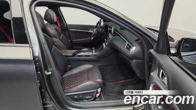 Genesis G70 Gasoline 2.0T 4WD 2022 — фото 11