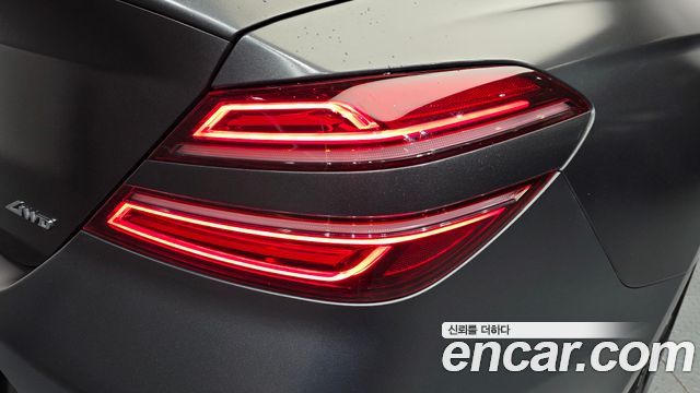 Genesis G70 Gasoline 2.0T 4WD 2022 — фото 23