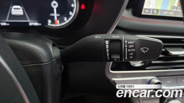 Genesis G70 Gasoline 2.0T 4WD 2022 — фото 35