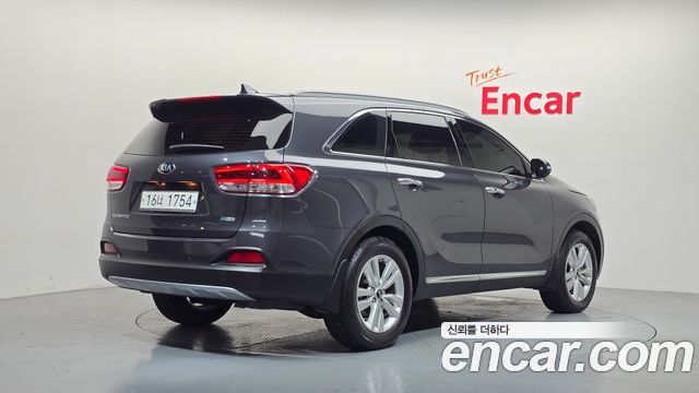 Kia Sorento Diesel 2.0 2WD Prestige 2016 — фото 2