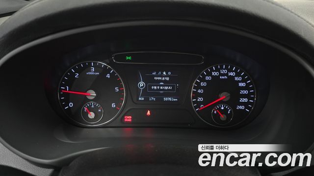 Kia Sorento Diesel 2.0 2WD Prestige 2016 — фото 8