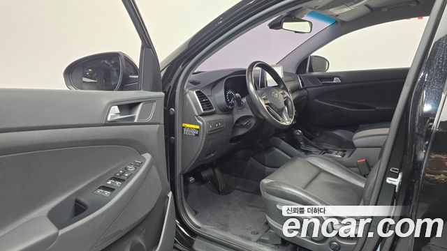 Hyundai Tucson Diesel 2.0 2WD Modern 2019 — фото 10