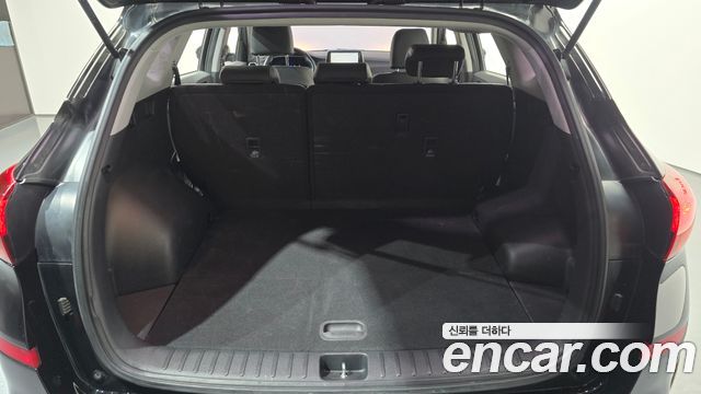 Hyundai Tucson Diesel 2.0 2WD Modern 2019 — фото 20