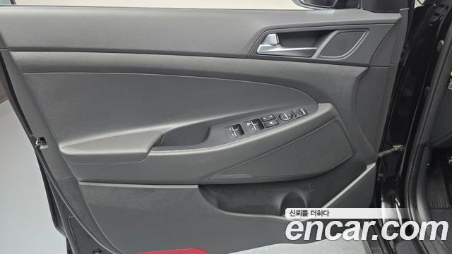 Hyundai Tucson Diesel 2.0 2WD Modern 2019 — фото 24