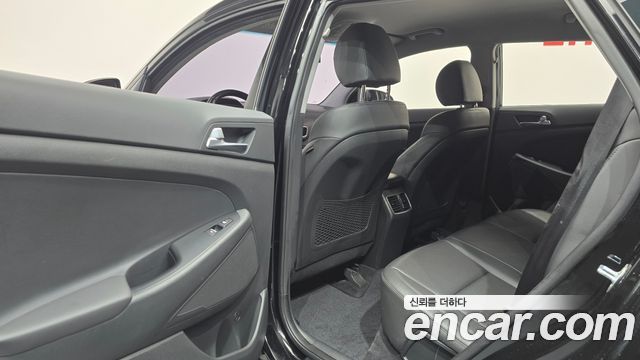 Hyundai Tucson Diesel 2.0 2WD Modern 2019 — фото 27