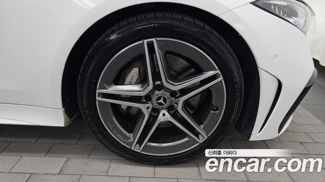 Mercedes-Benz CLS-Class (C257) CLS300d 4MATIC 2023 — фото 21