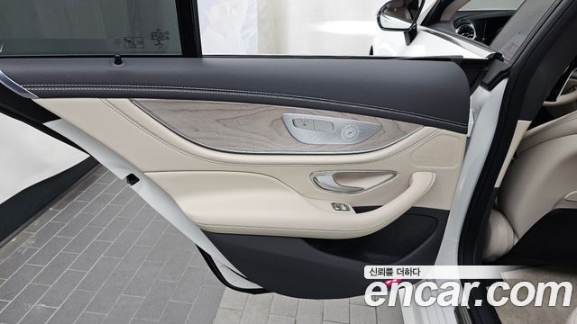 Mercedes-Benz CLS-Class (C257) CLS300d 4MATIC 2023 — фото 25