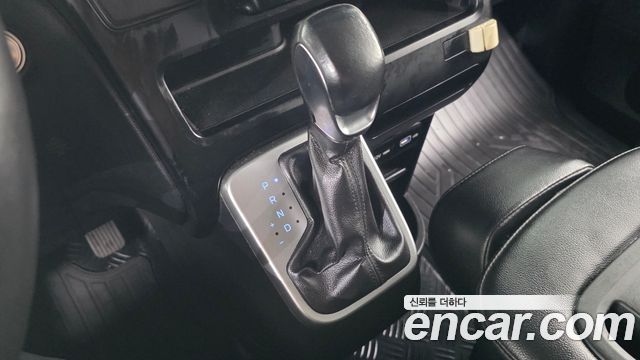 Hyundai Staria Cargo 3-Seater Modern 2022 — фото 9