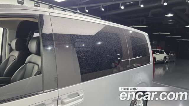 Hyundai Staria Cargo 3-Seater Modern 2022 — фото 20