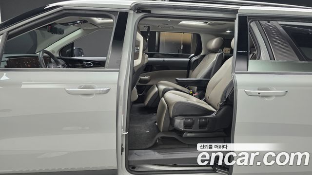 Kia Carnival (IV) HEV 7seater Gravity 2025 — фото 11