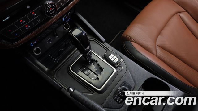 KG Mobility (SsangYong) Rexton Sports Diesel 2.2 4WD Noblesse 2018 — фото 9