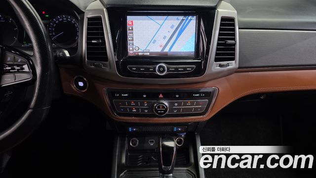 KG Mobility (SsangYong) Rexton Sports Diesel 2.2 4WD Noblesse 2018 — фото 15