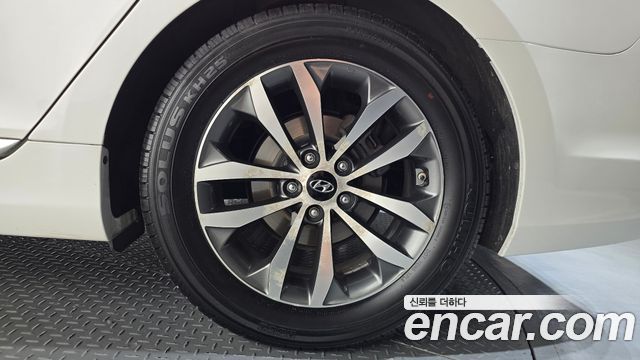Hyundai Grandeur (HG) HG240 Luxury 2012 — фото 21