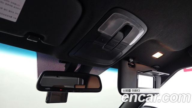 KG Mobility (SsangYong) Tivoli Armor Gear Plus 2WD 2019 — фото 20