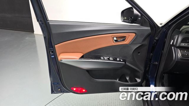 KG Mobility (SsangYong) Tivoli Armor Gear Plus 2WD 2019 — фото 24