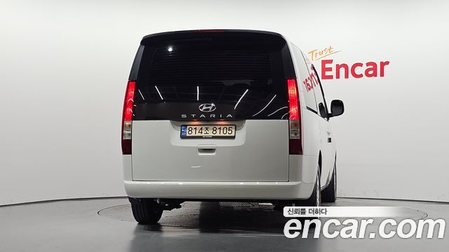 Hyundai Staria Cargo 5-Seater Modern 2023 — фото 4