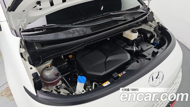 Hyundai Staria Cargo 5-Seater Modern 2023 — фото 6