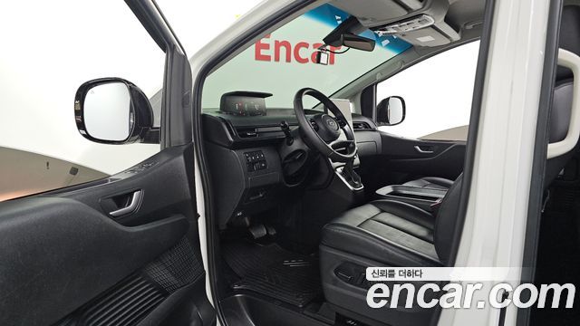Hyundai Staria Cargo 5-Seater Modern 2023 — фото 10