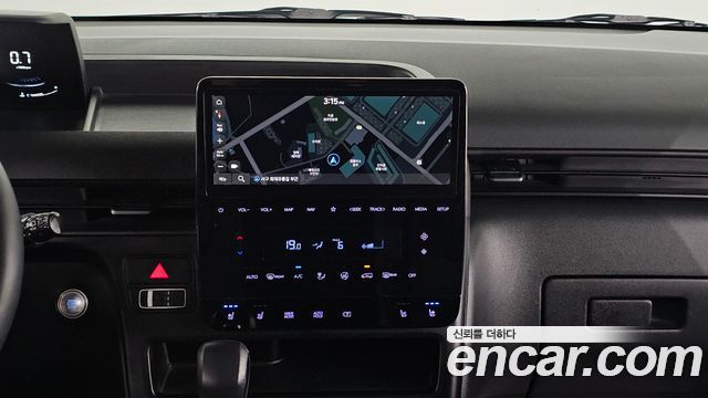Hyundai Staria Cargo 5-Seater Modern 2023 — фото 13