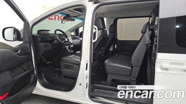 Hyundai Staria Cargo 5-Seater Modern 2023 — фото 28