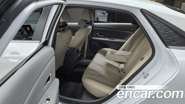 Hyundai Avante (CN7) 1.6 Inspiration 2025 — фото 12