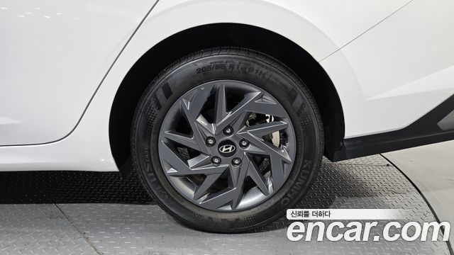 Hyundai Avante (CN7) 1.6 Inspiration 2025 — фото 21