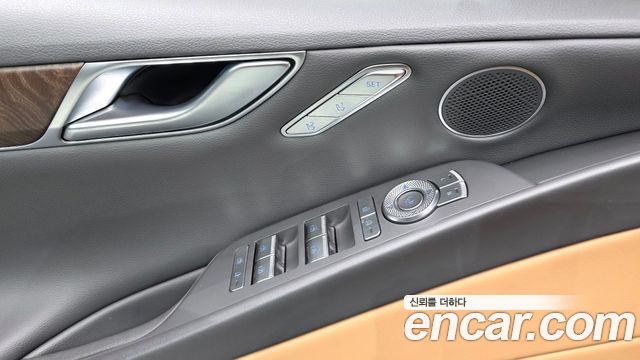 Genesis G80 (RG3) Gasoline 2.5 Turbo AWD 2022 — фото 18