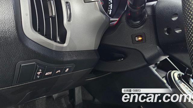 Kia Sportage R Diesel 2WD Trendy 2015 — фото 13
